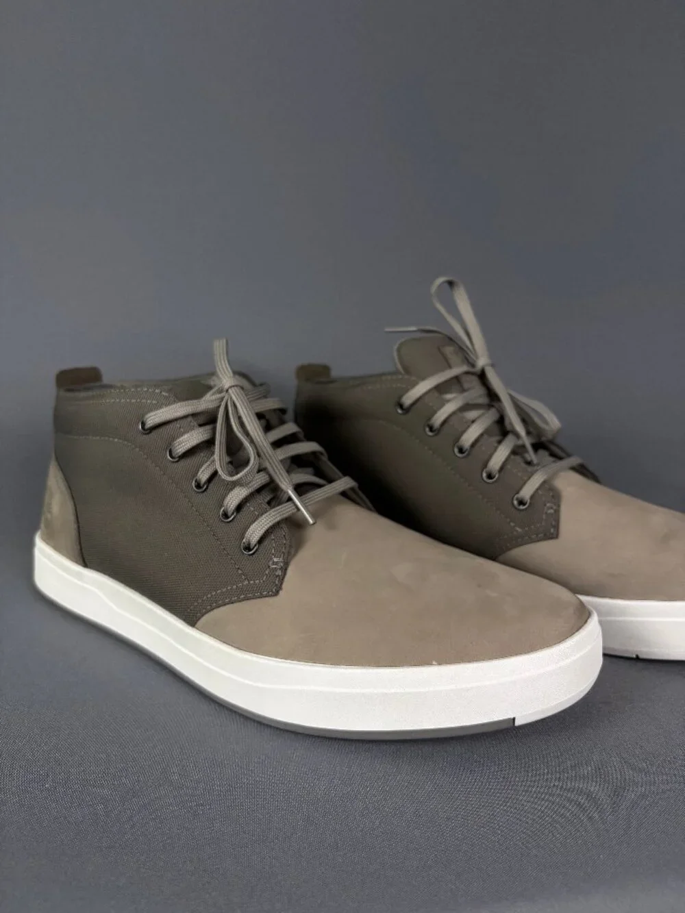 Timberland Davis Square Chukka Gray Nubuck Canvas Sneakers Men’s 13